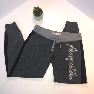 Aeropostale grey joggers, small
